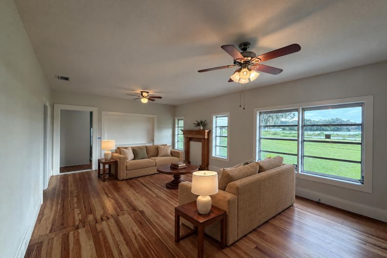 Photo 15 of 27 of 4805 Coronet Rd, Plant City, FL