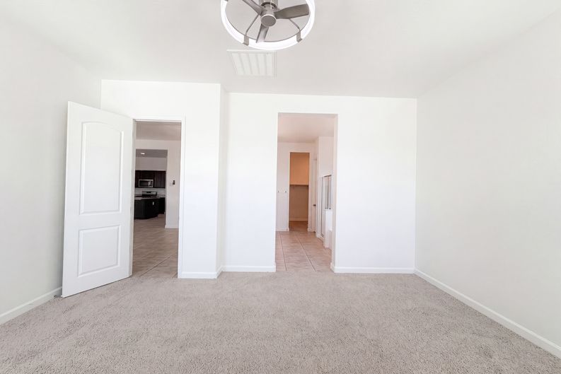 Photo 4 of 17 of 2528 N Comiskey Dr, Florence, AZ
