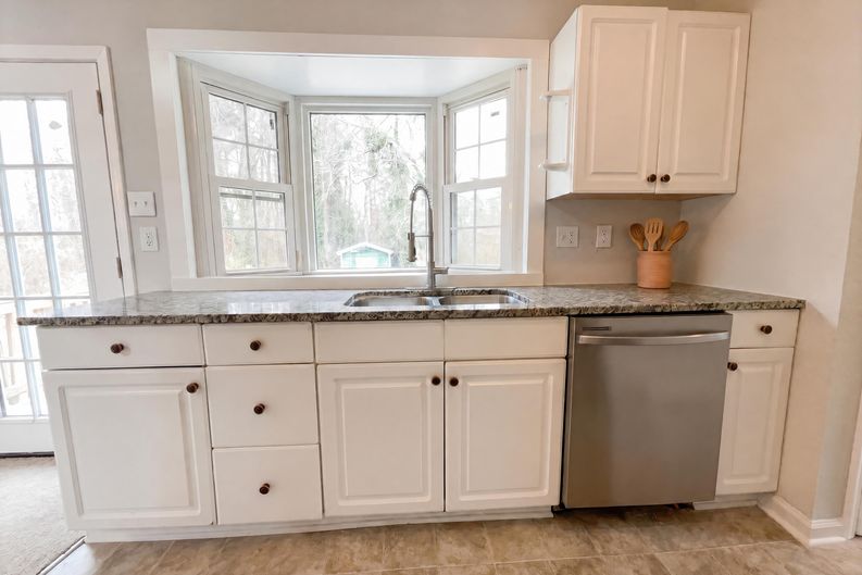 Photo 11 of 17 of 7309 Beaverwood Dr, Raleigh, NC