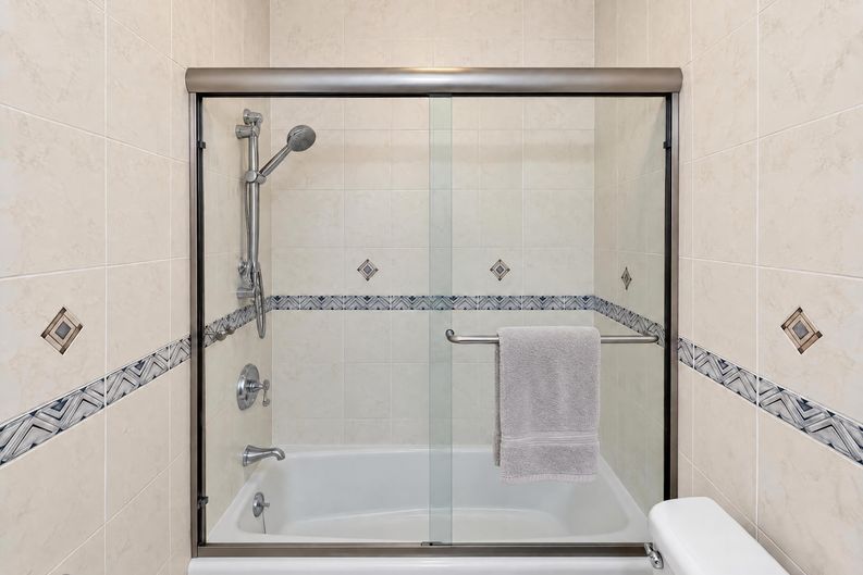 Photo 22 of 25 of 1042 Whispering Oaks Dr, Arcadia, CA