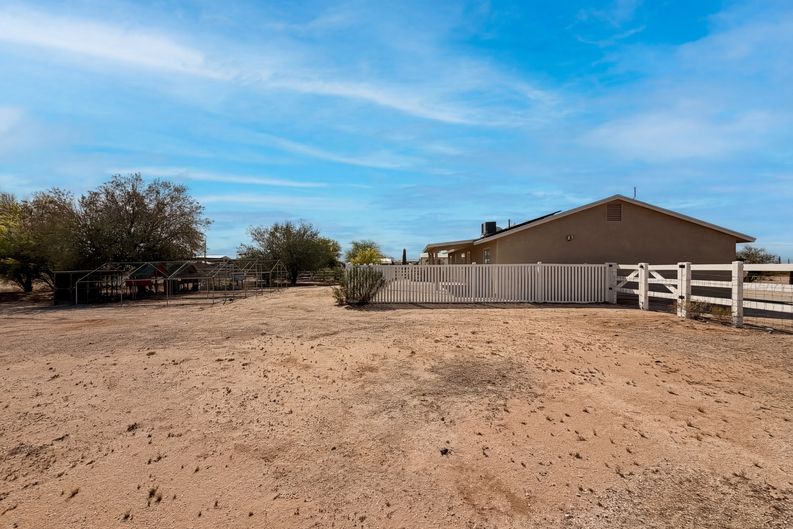 Photo 19 of 20 of 23115 E Oxbow Dr, Florence, AZ