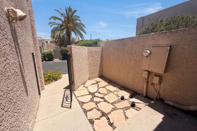 Photo 15 of 18 of 3621 N Forgeus Ave, Tucson, AZ