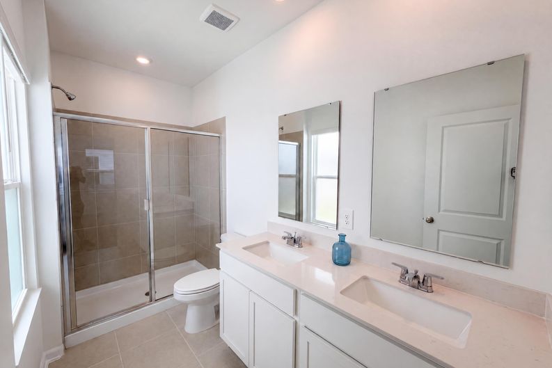 Photo 15 of 27 of 2224 Red Sun St, Apopka, FL