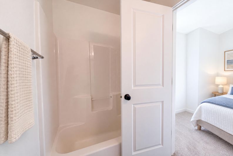 Photo 13 of 24 of 632 NE Garswood Ln, Beaverton, OR
