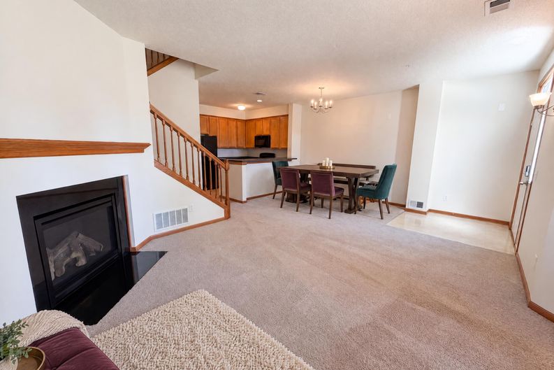Photo 8 of 25 of 7231 Jewel Ln N, Maple Grove, MN