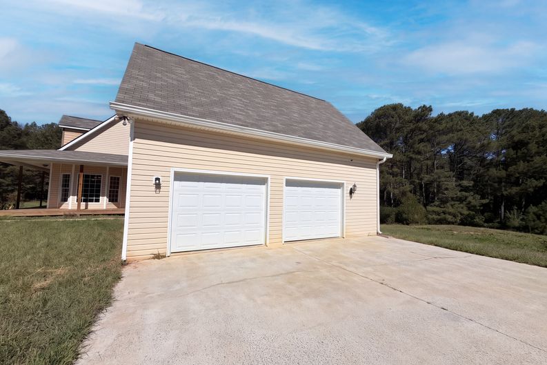 Photo 20 of 23 of 60 John Henry Cir, Roopville, GA