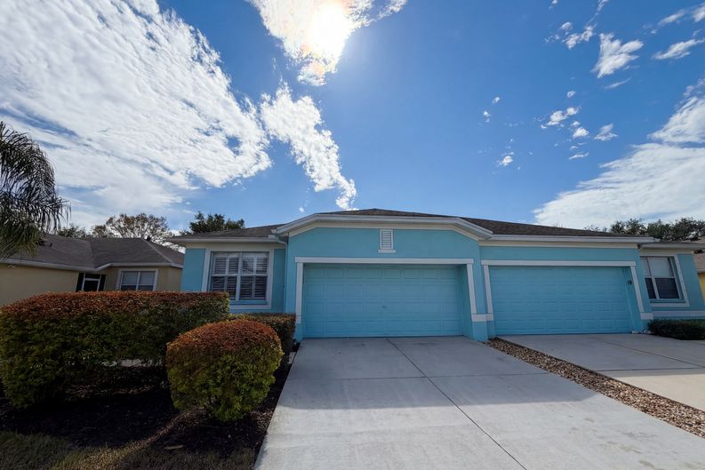Photo 11 of 29 of 11520 Captiva Kay Dr, Riverview, FL