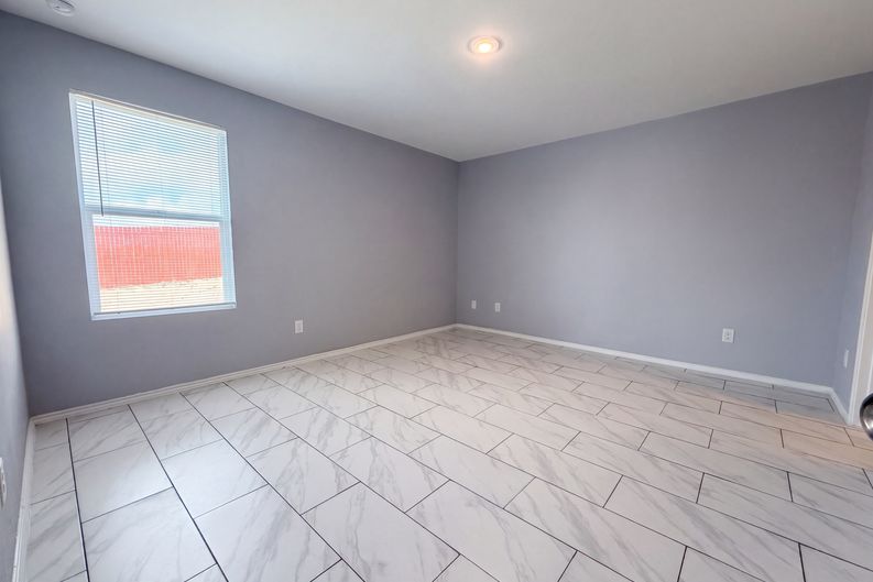 Photo 13 of 22 of 241 Payton Pl, Cibolo, TX