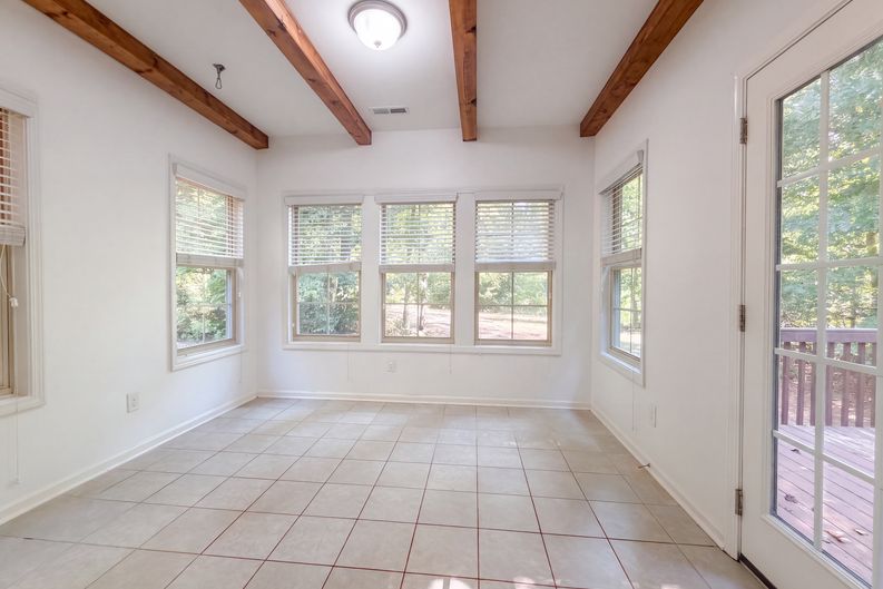 Photo 13 of 28 of 6621 Blalock Forest Dr, Willow Spring, NC
