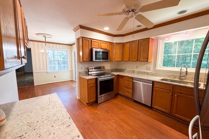 Photo 20 of 66 of 4819 Powell Rd, Fairfax, VA