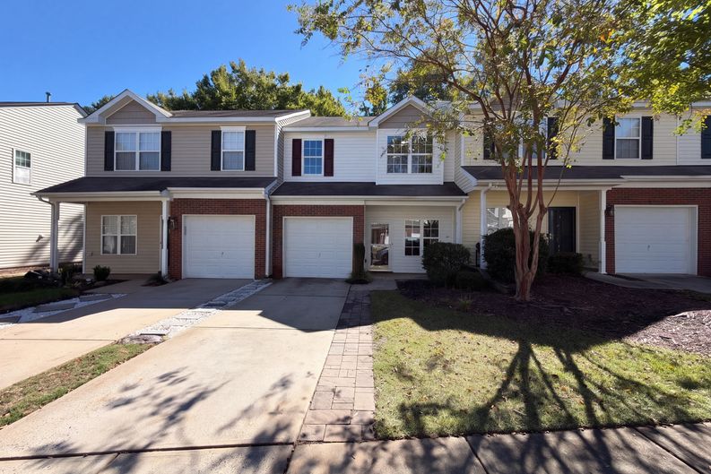 Photo 20 of 22 of 13927 Singleleaf Ln, Charlotte, NC