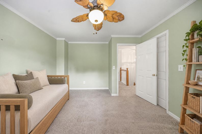 Photo 15 of 32 of 2690 Shadow Pine Dr, Roswell, GA