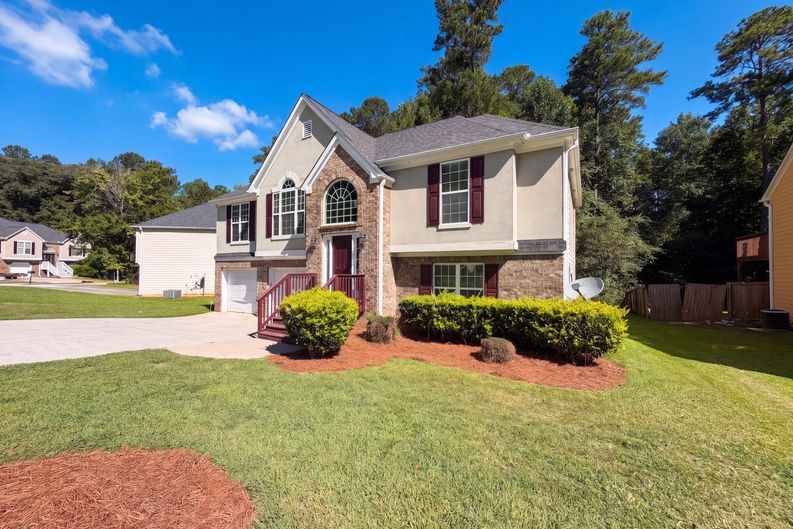 Photo 26 of 32 of 4468 Karron Dr, Powder Springs, GA
