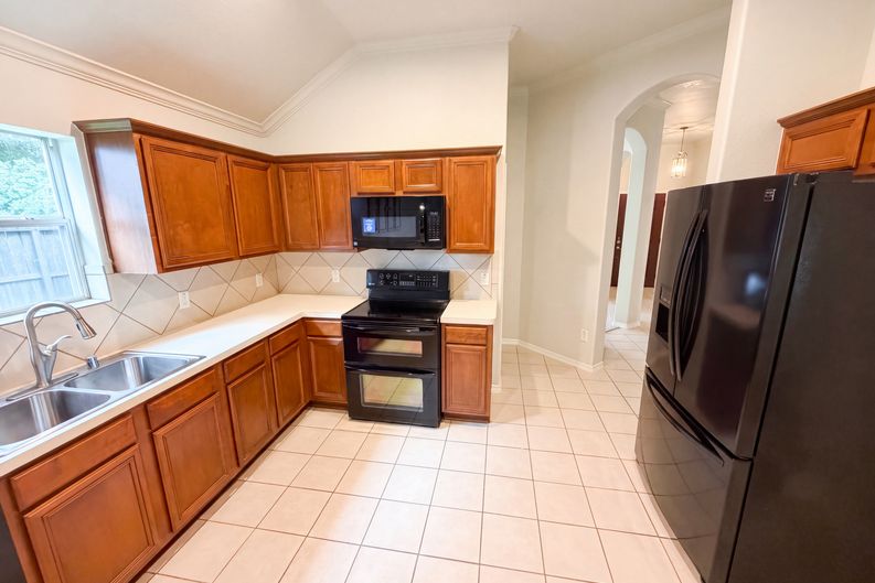 Photo 11 of 25 of 1028 Rio Grande St, League City, TX