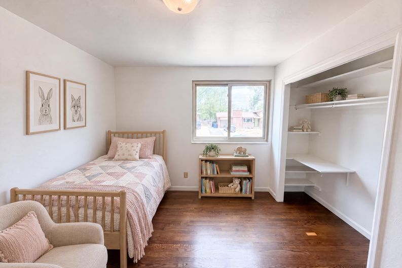 Photo 12 of 28 of 885 W 7th Avenue Dr, Broomfield, CO