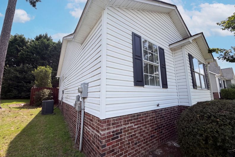 Photo 22 of 24 of 220 Longshadow Dr, Lexington, SC