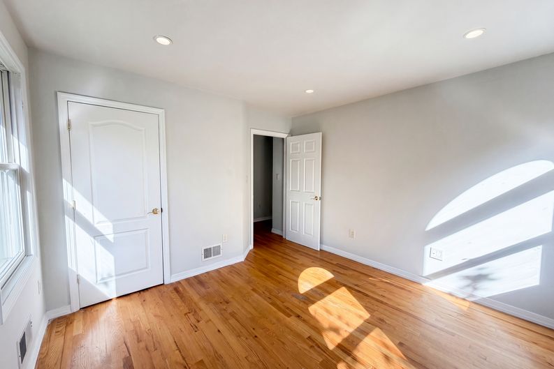 Photo 11 of 26 of 506 Lyons Rd, Basking Ridge, NJ