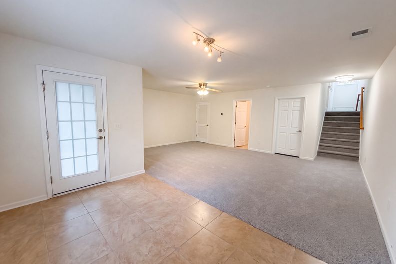 Photo 10 of 20 of 9004 Parlor Dr, Ladson, SC