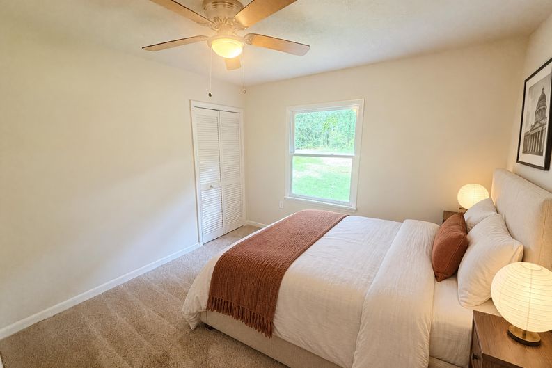 Photo 13 of 23 of 1181 Bouldercrest Cir, Watkinsville, GA