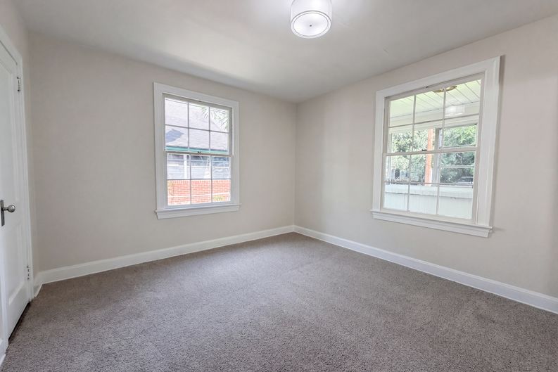 Photo 4 of 19 of 4034 Green St, Jacksonville, FL