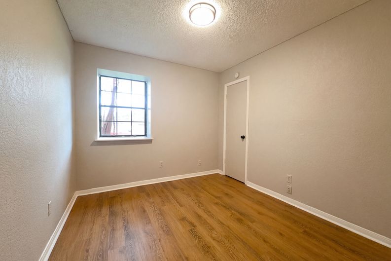 Photo 14 of 17 of 908 Hackberry St, Copperas Cove, TX