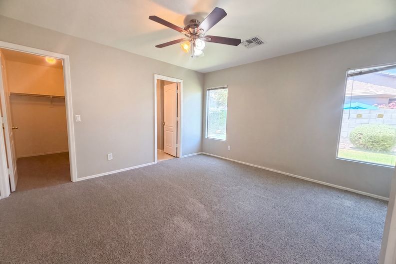 Photo 4 of 17 of 426 E Payton St, San Tan Valley, AZ