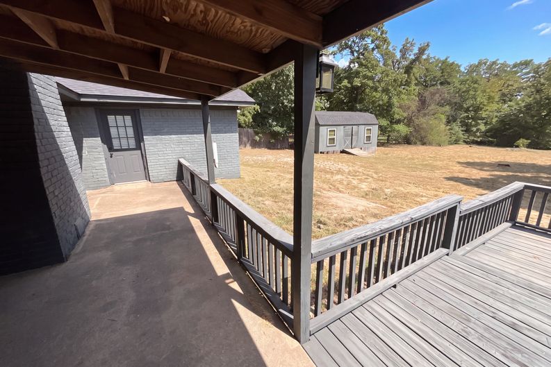 Photo 15 of 16 of 14553 Stone Creek Dr, Tyler, TX