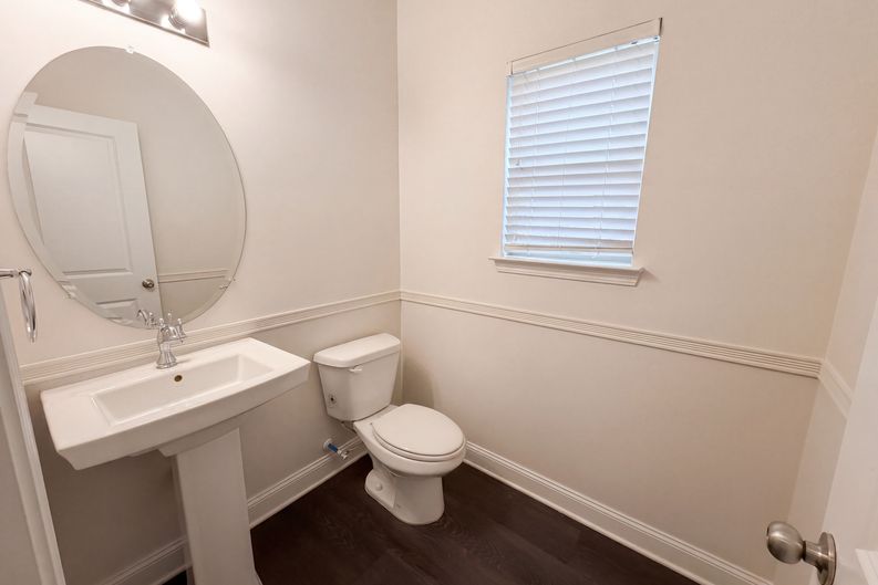 Photo 12 of 19 of 2627 Glenbrook Ln, Conyers, GA