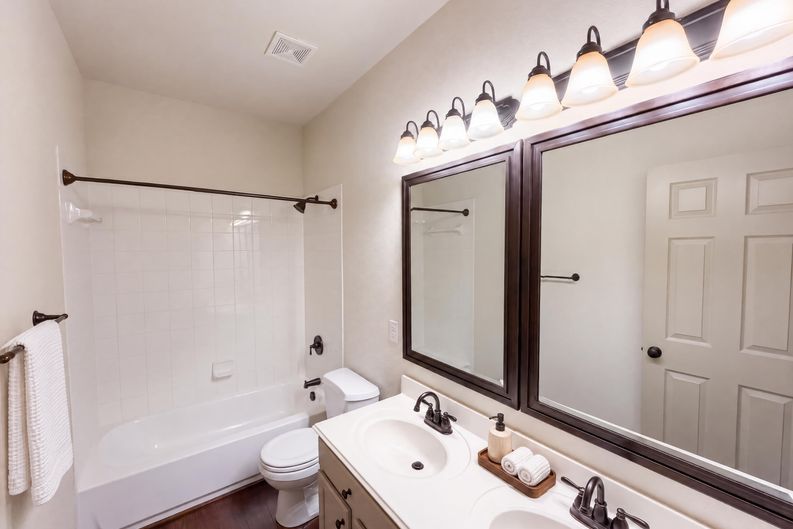 Photo 17 of 29 of 8152 Black Sumac Dr, Fort Worth, TX