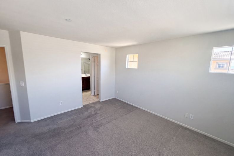 Photo 9 of 22 of 1115 Calabria St, Santee, CA