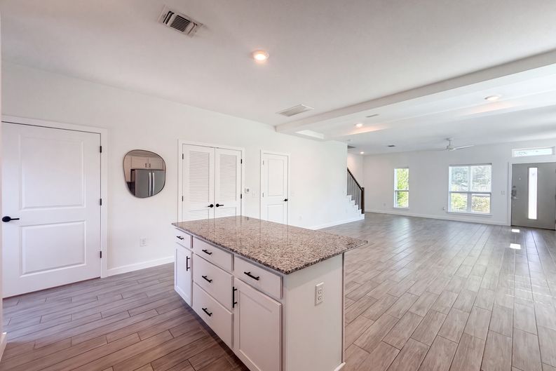 Photo 7 of 26 of 5713A Charles Merle Dr, Austin, TX