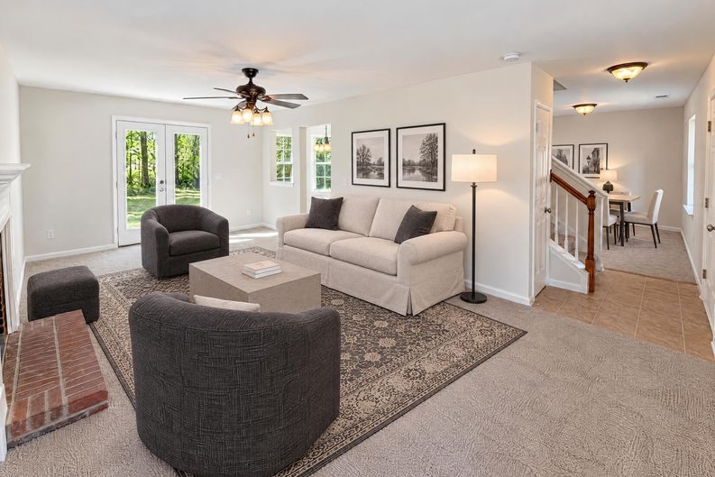 Photo 11 of 25 of 2424 Sloan Dr, Charlotte, NC