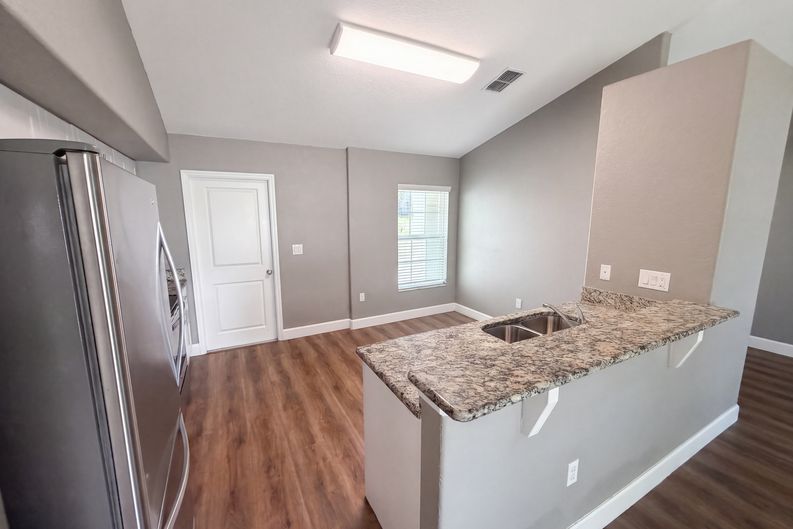 Photo 11 of 33 of 11413 Sand Hill Ave, Spring Hill, FL