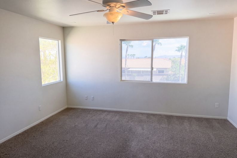 Photo 4 of 27 of 7878 Mohican Canyon St, Las Vegas, NV