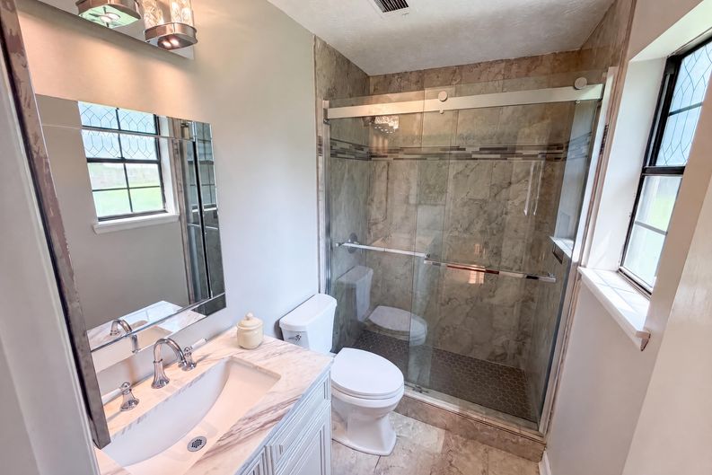 Photo 12 of 21 of 165 Splitwood Ln, Fairburn, GA
