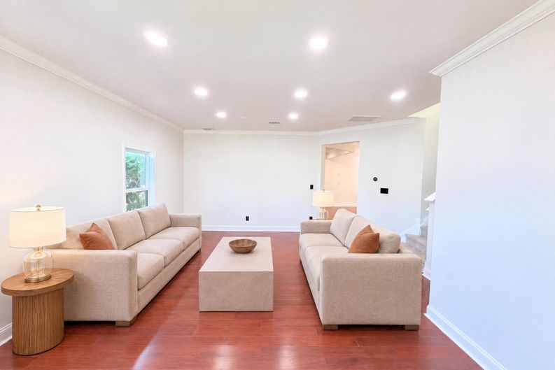 Photo 9 of 25 of 14903 Superior St, Charlotte, NC
