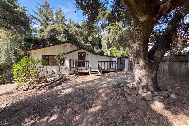 Photo 6 of 30 of 155 Estates Dr, Ben Lomond, CA