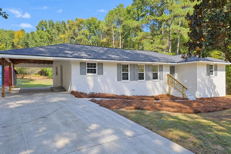 Photo 26 of 28 of 1105 Old Loganville Rd, Loganville, GA