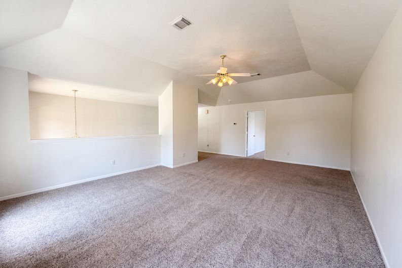 Photo 17 of 30 of 2854 Everett Dr, Friendswood, TX