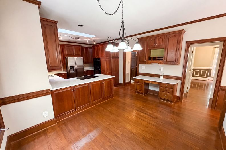 Photo 10 of 29 of 3711 Surry Ridge Ct, Charlotte, NC