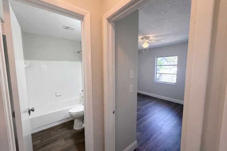 Photo 14 of 20 of 5064 Bromley Ave, Spring Hill, FL