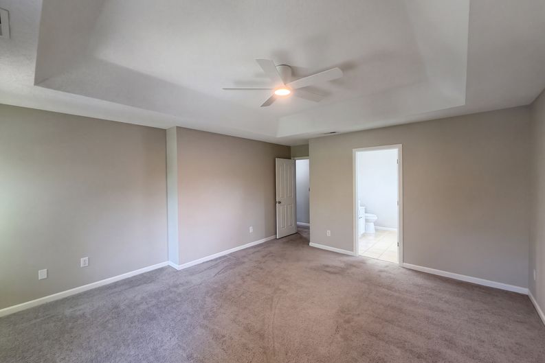 Photo 20 of 28 of 1159 Tufton Pl NW, Concord, NC