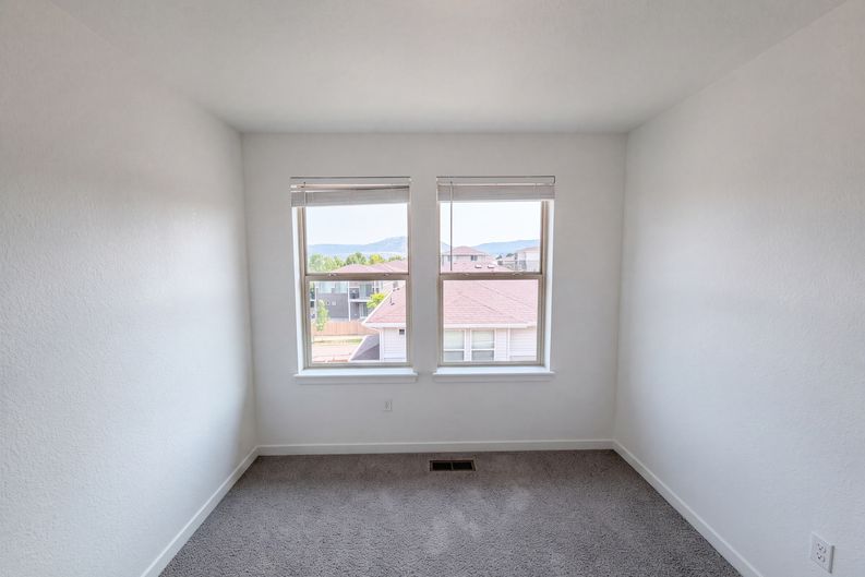 Photo 10 of 24 of 4404 Elegant St, Castle Rock, CO