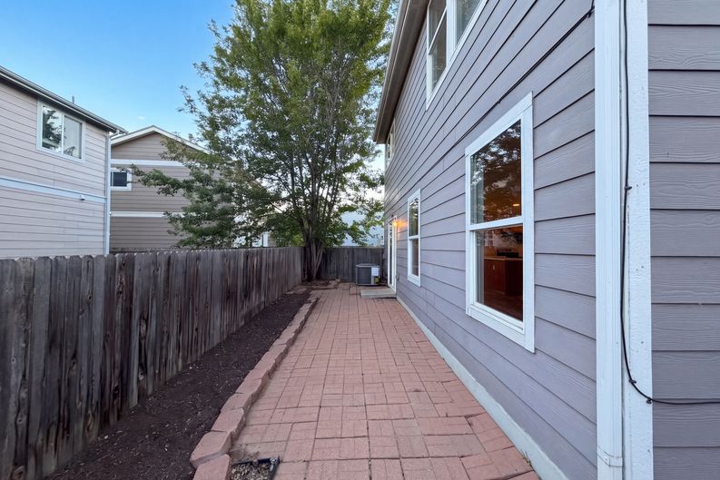 Photo 19 of 22 of 10590 Butte Dr, Longmont, CO