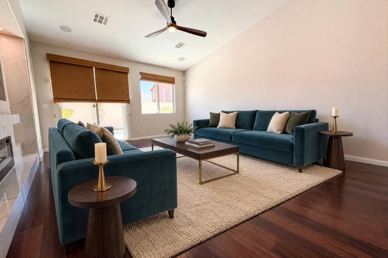 Photo 7 of 21 of 908 Baronet Dr, Las Vegas, NV