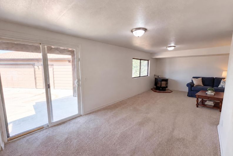 Photo 12 of 38 of 8273 W Plymouth Pl, Littleton, CO