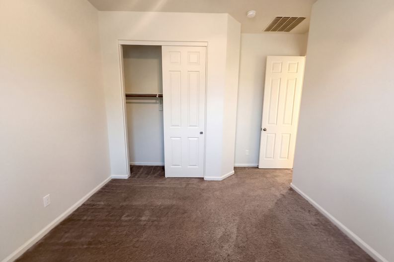 Photo 10 of 22 of 13155 W Avenida Del Rey, Peoria, AZ