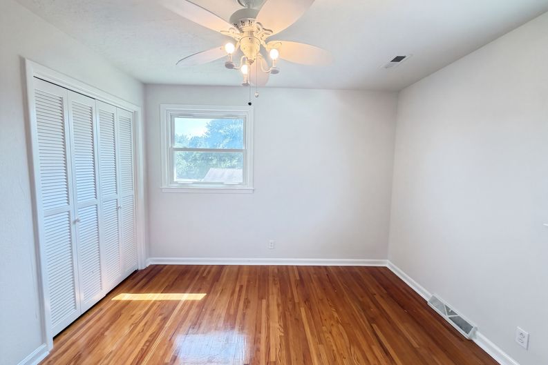 Photo 14 of 23 of 328 Kimbrough Rd, Clarksville, TN