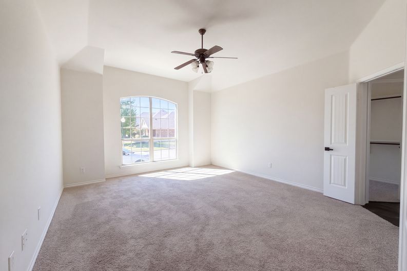 Photo 4 of 21 of 5800 Chuck Wagon Ln, McKinney, TX
