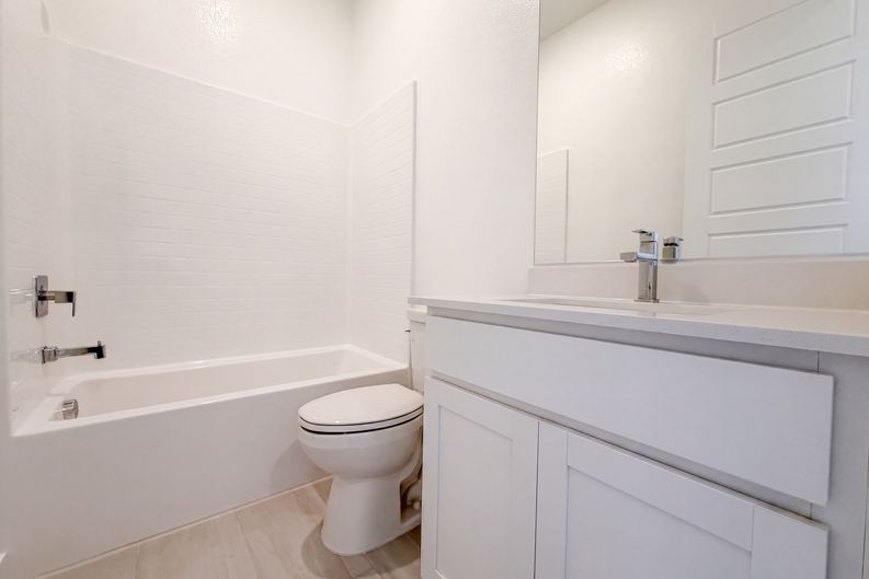 Photo 15 of 28 of 8220 Gusty Brook St, Las Vegas, NV